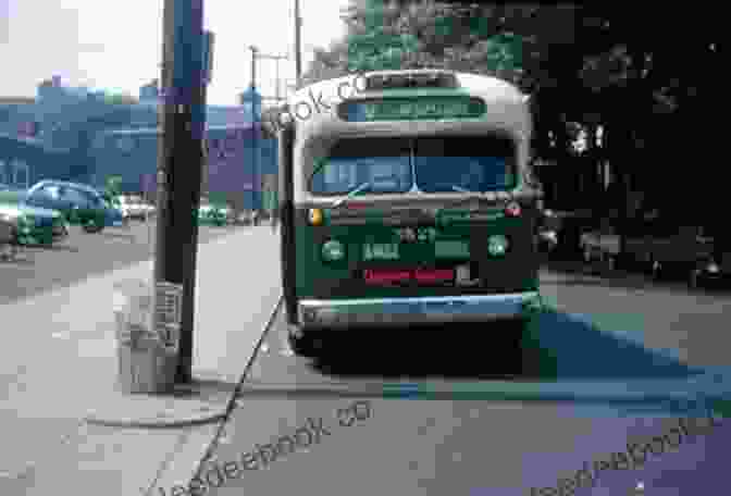 A Red Arrow Bus From The 1960s An Overview Of Buses In London From 1930s To 1960s: An Interesting Facts Collection
